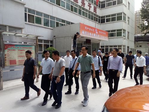 华衡集团开展二季度物业管理对标考察学习